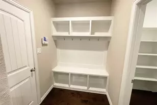 832 Porcupine Dr, Springtown, TX 76082 - Photo 9