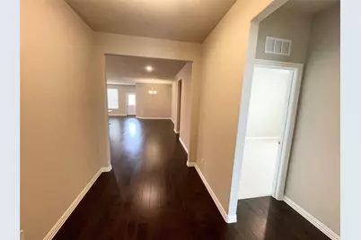 832 Porcupine Drive, Springtown, TX 76082 - Photo 3