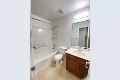 8016 Meadow View Trail, Fort Worth, TX 76120 - Photo 17