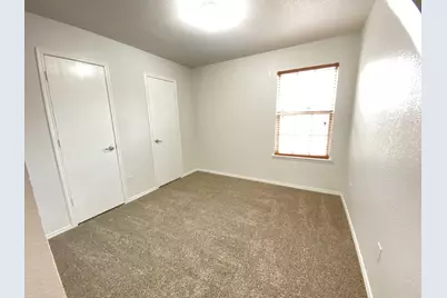 8016 Meadow View Trail, Fort Worth, TX 76120 - Photo 15