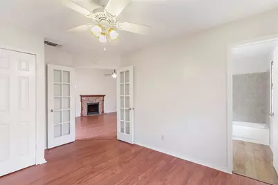 2406 Sunflower Drive, Arlington, TX 76014 - Photo 11