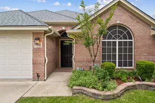 2676 Bent Tree Dr, Hurst, TX 76054 - Photo 27