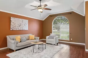 2676 Bent Tree Dr, Hurst, TX 76054 - Photo 7
