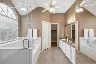 2676 Bent Tree Dr, Hurst, TX 76054 - Photo 19