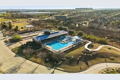 1008 W Bluff Way, Roanoke, TX 76262 - Photo 29