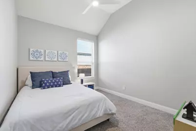 1008 W Bluff Way, Roanoke, TX 76262 - Photo 21