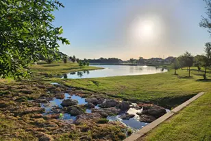 1008 W Bluff Way, Roanoke, TX 76262 - Photo 35