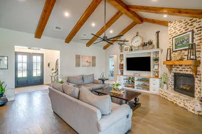 312 Pear Valley Lane, Burleson, TX 76028 - Photo 9