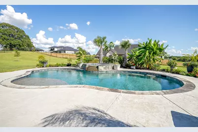 312 Pear Valley Lane, Burleson, TX 76028 - Photo 37