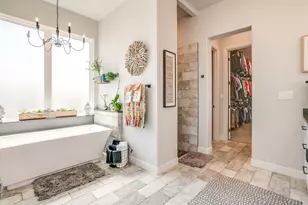 312 Pear Valley Ln, Burleson, TX 76028 - Photo 21