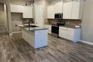 3004 Promenade Dr, Granbury, TX 76049 - Photo 11