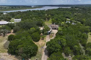 3121 Cliffview Ct, Granbury, TX 76048 - Photo 35