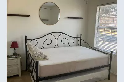 1005 Lake Bluff Drive, Flower Mound, TX 75028 - Photo 21