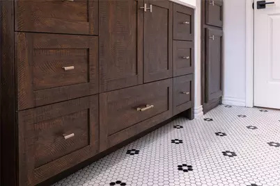 540 Topeka Drive, Woodway, TX 76712 - Photo 15