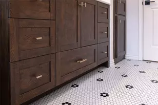 540 Topeka Dr, Woodway, TX 76712 - Photo 15