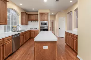 5704 Champion Ct, Arlington, TX 76017 - Photo 13