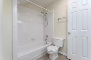 5704 Champion Ct, Arlington, TX 76017 - Photo 31