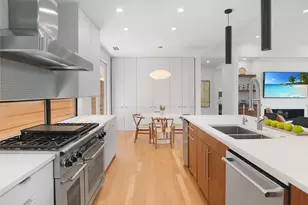 4135 Valley Ridge Rd, Dallas, TX 75220 - Photo 11