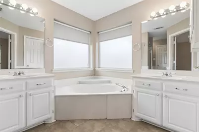 339 Meadow Drive, Ponder, TX 76259 - Photo 15