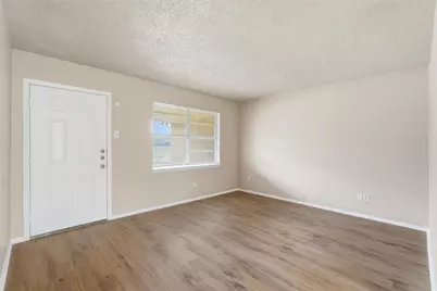 2502 Wanda Drive, Mesquite, TX 75149 - Photo 3