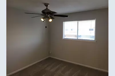 35 E Mountain Lane #34, Grand Prairie, TX 75052 - Photo 13