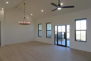 611 Willow Moon Ranch Rd, Crawford, TX 76638 - Photo 7