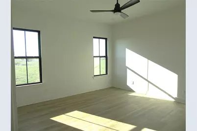 611 Willow Moon Ranch Road, Crawford, TX 76638 - Photo 19