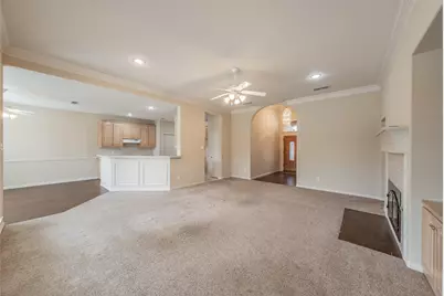 409 Dorcas Lane, Arlington, TX 76013 - Photo 5