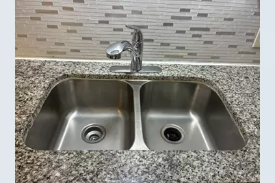 425 S Oak Street #101, Arlington, TX 76010 - Photo 13