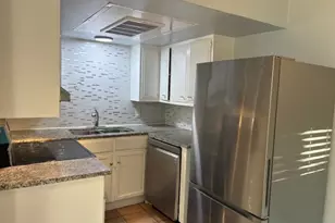 425 S Oak St, Arlington, TX 76010 - Photo 1