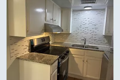 425 S Oak Street #101, Arlington, TX 76010 - Photo 11