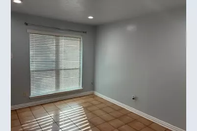 425 S Oak Street #101, Arlington, TX 76010 - Photo 7