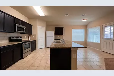 8333 Flythe Mill Road, Fort Worth, TX 76120 - Photo 5