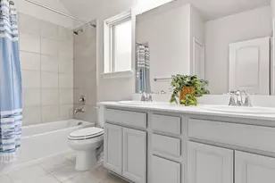 12788 Mercer Pkwy, Farmers Branch, TX 75234 - Photo 27