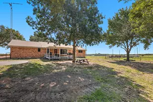 1118 Private Rd 425, Whitewright, TX 75491 - Photo 31