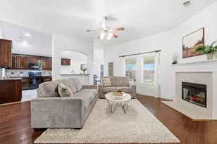 3818 Downing Dr, Midlothian, TX 76065 - Photo 9