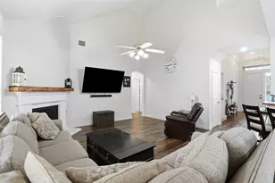 1012 Wedgewood Dr, Mansfield, TX 76063 - Photo 11