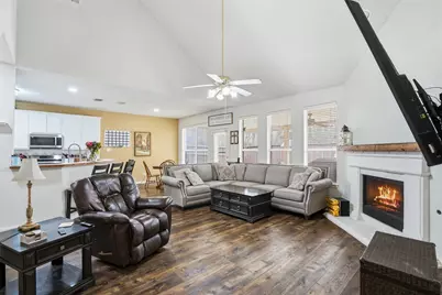 1012 Wedgewood Drive, Mansfield, TX 76063 - Photo 9