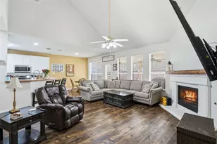 1012 Wedgewood Dr, Mansfield, TX 76063 - Photo 9