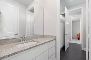 2608 Kuykendall Dr, Arlington, TX 76001 - Photo 21