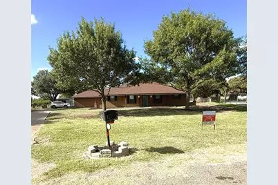 11 Maree Court, Waxahachie, TX 75165 - Photo 1