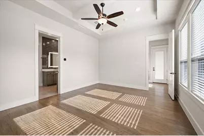 449 Jones Street, Grapevine, TX 76051 - Photo 11