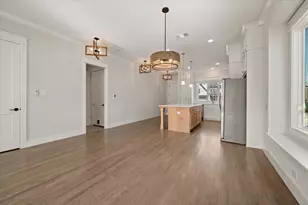 449 Jones St, Grapevine, TX 76051 - Photo 7