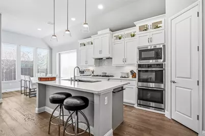 5204 Bradford Green Trail, Flower Mound, TX 75028 - Photo 15