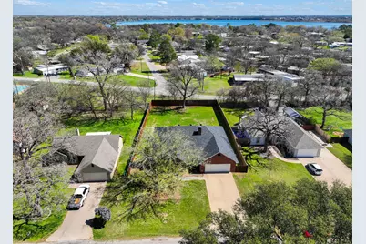 3709 Winding Way, Granbury, TX 76049 - Photo 39