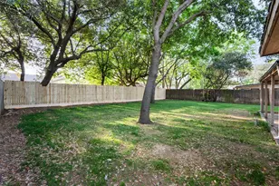 1807 Westcrest Dr, Arlington, TX 76013 - Photo 31