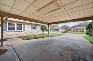 1807 Westcrest Dr, Arlington, TX 76013 - Photo 29