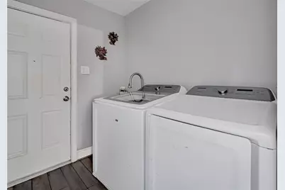 112 Robin Drive, Burleson, TX 76028 - Photo 21