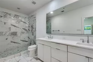 2703 Kimsey Dr, Dallas, TX 75235 - Photo 15