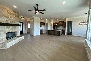 405 Texas Sage Trl, Weatherford, TX 76085 - Photo 5